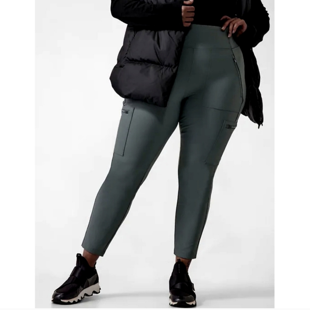 Athleta Plus Size Headlands Hybrid Cargo Pant Leggings. Gray Olive. Size 14 - Picture 2 of 9